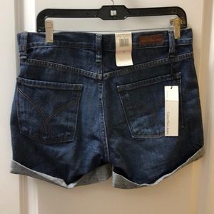NWT Calvin Klein jeans short, size 6